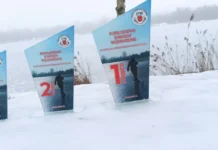 Podlodowe zawody wędkarskie