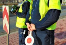 Dzielnicowi wyeliminowali z ruchu drogowego nietrzeźwego kierowcę