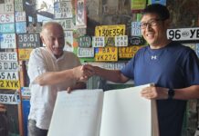 Chińscy naukowcy pod wrażeniem Izby Regionalnej w Osieku. Poznali bogatą historię Doliny Karpia